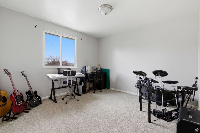 1206 E MOSS CIR, Midvale, UT 84047