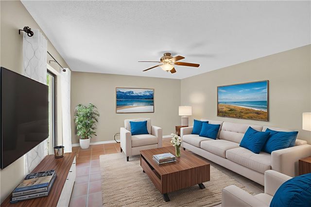 1011 Royal Palm Boulevard B3, Vero Beach, FL 32960