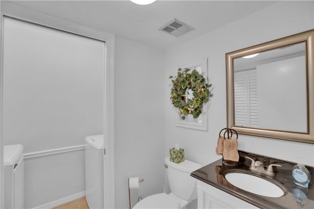 1011 Royal Palm Boulevard B3, Vero Beach, FL 32960