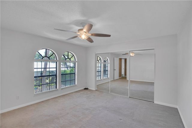 1011 Royal Palm Boulevard B3, Vero Beach, FL 32960