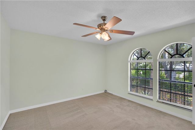 1011 Royal Palm Boulevard B3, Vero Beach, FL 32960