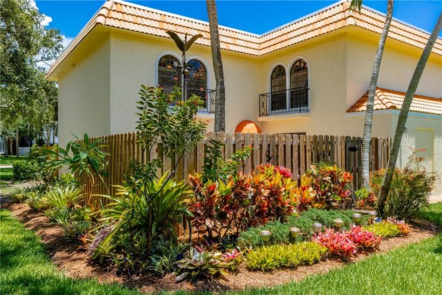 1011 Royal Palm Boulevard B3, Vero Beach, FL 32960