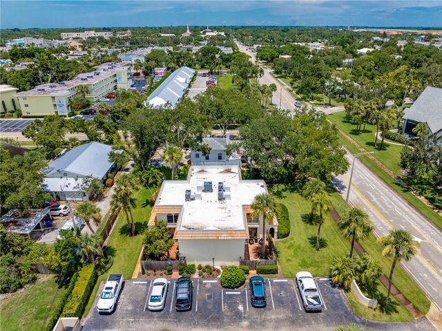 1011 Royal Palm Boulevard B3, Vero Beach, FL 32960