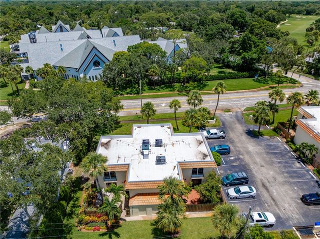 1011 Royal Palm Boulevard B3, Vero Beach, FL 32960