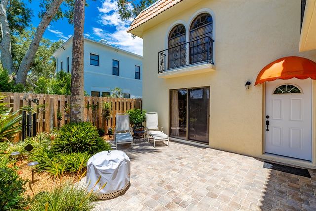 1011 Royal Palm Boulevard B3, Vero Beach, FL 32960