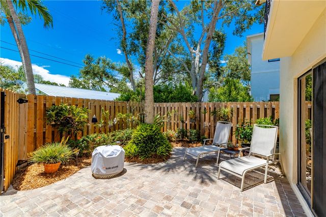 1011 Royal Palm Boulevard B3, Vero Beach, FL 32960