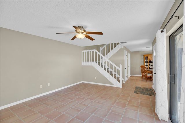 1011 Royal Palm Boulevard B3, Vero Beach, FL 32960