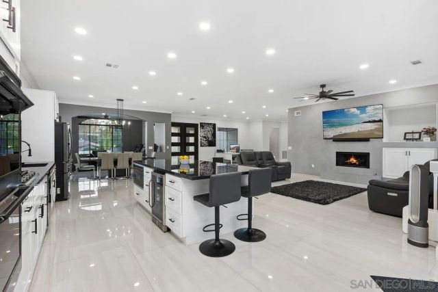 3724-26 Cedar Vale Way, Fallbrook, CA 92028