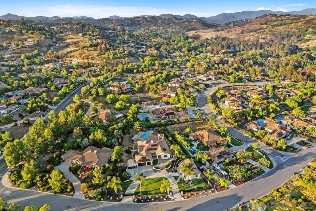 3724-26 Cedar Vale Way, Fallbrook, CA 92028