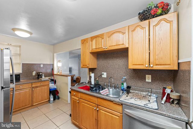 6617 HARLEY ST, Philadelphia, PA 19142