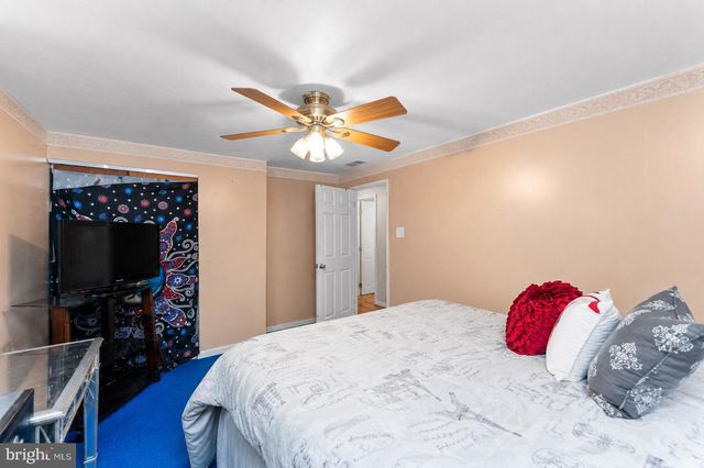 6617 HARLEY ST, Philadelphia, PA 19142