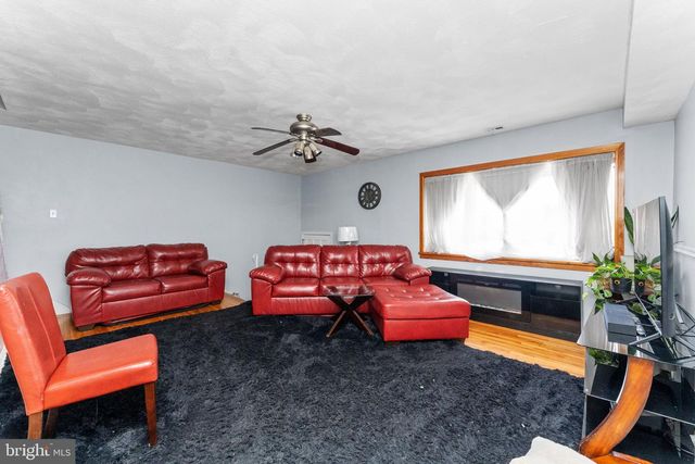 6617 HARLEY ST, Philadelphia, PA 19142