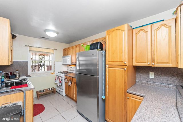 6617 HARLEY ST, Philadelphia, PA 19142