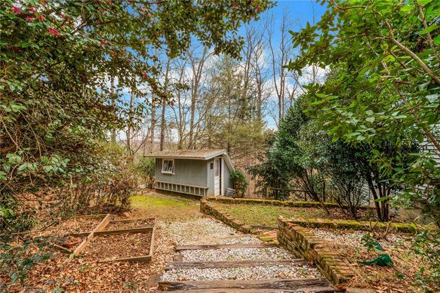610 Pointe Wildwood Drive, Seneca, SC 29678