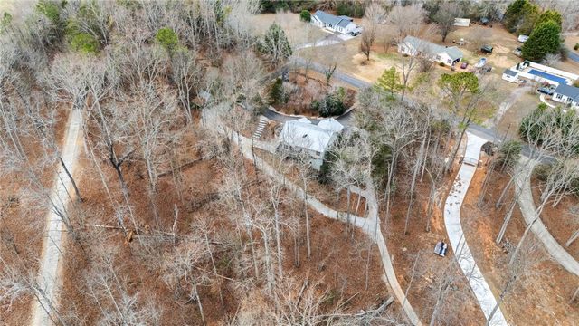 610 Pointe Wildwood Drive, Seneca, SC 29678