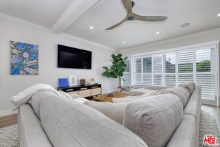 2021 California Avenue 20, Santa Monica, CA 90403