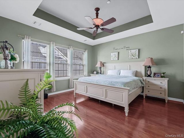 170 Southampton Drive, Massapequa, NY 11758