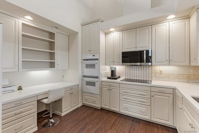 6667 La Jolla Scenic Drive South, La Jolla, CA 92037