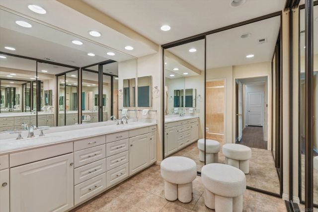 6667 La Jolla Scenic Drive South, La Jolla, CA 92037