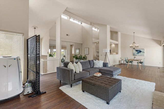 6667 La Jolla Scenic Drive South, La Jolla, CA 92037