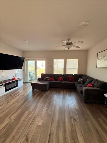 3915 Holland Grove Rd, Lawrenceville, GA 30044