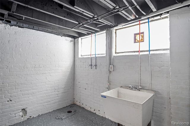 4000 Berkshire Street, Detroit, MI 48224