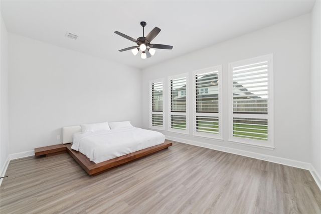 5511 Holly Hollow Lane, Fulshear, TX 77441