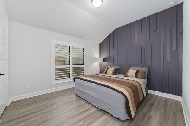 5511 Holly Hollow Lane, Fulshear, TX 77441