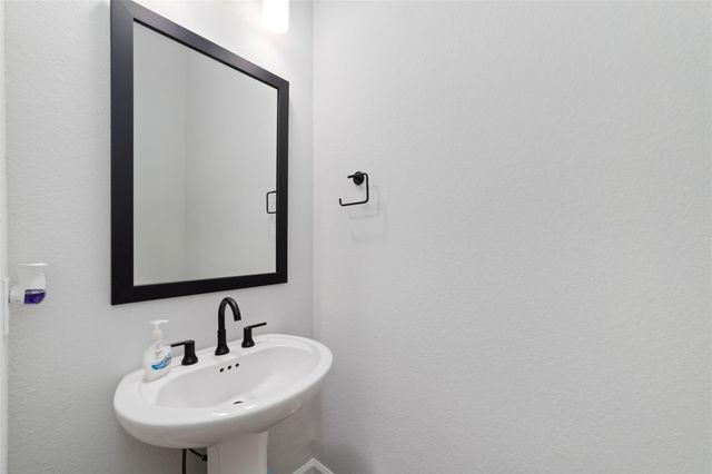 5511 Holly Hollow Lane, Fulshear, TX 77441