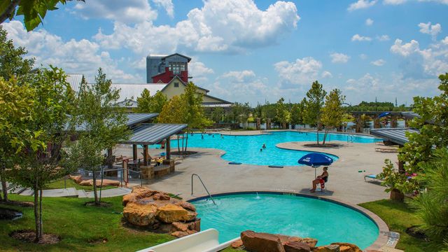 5511 Holly Hollow Lane, Fulshear, TX 77441