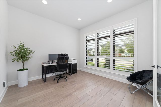 5511 Holly Hollow Lane, Fulshear, TX 77441