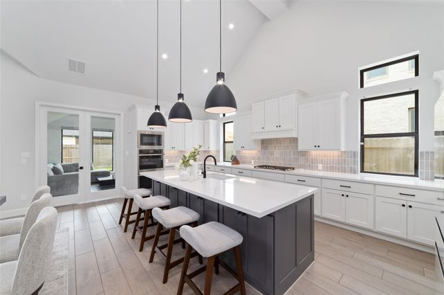 5511 Holly Hollow Lane, Fulshear, TX 77441