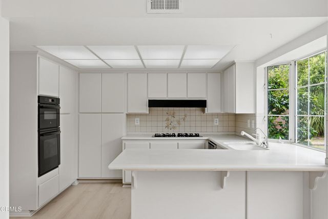 6397 Loma Vista Road, Ventura, CA 93003