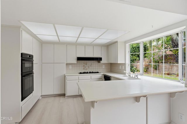 6397 Loma Vista Road, Ventura, CA 93003