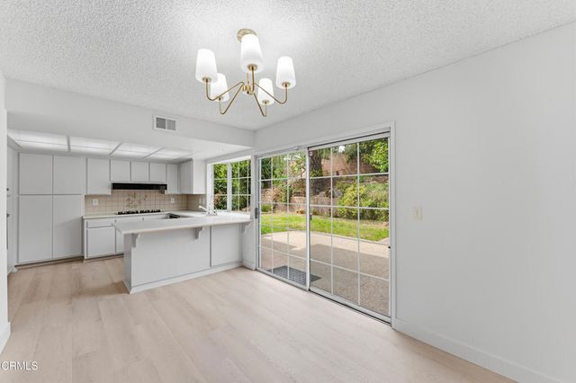 6397 Loma Vista Road, Ventura, CA 93003