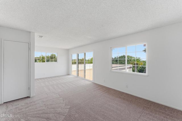 6397 Loma Vista Road, Ventura, CA 93003