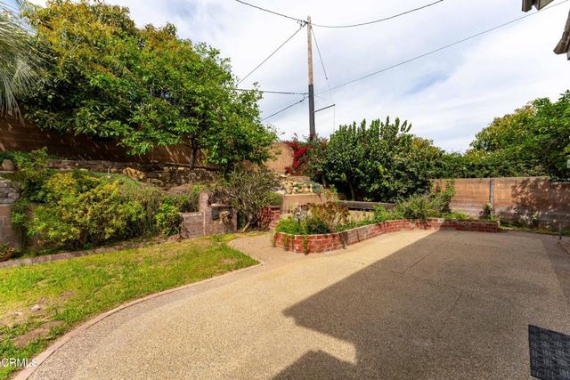 6397 Loma Vista Road, Ventura, CA 93003