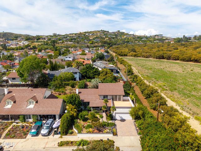 6397 Loma Vista Road, Ventura, CA 93003