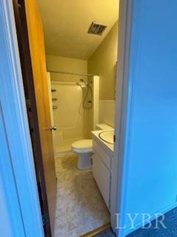 3101 Link Road 30, Lynchburg, VA 24503