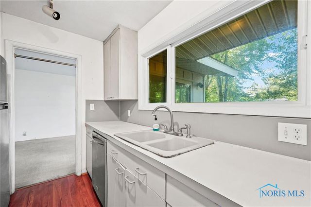 3701 Lincolnshire Woods Road, Toledo, OH 43606