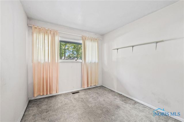 3701 Lincolnshire Woods Road, Toledo, OH 43606