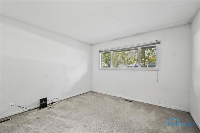 3701 Lincolnshire Woods Road, Toledo, OH 43606