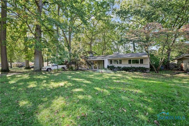 3701 Lincolnshire Woods Road, Toledo, OH 43606