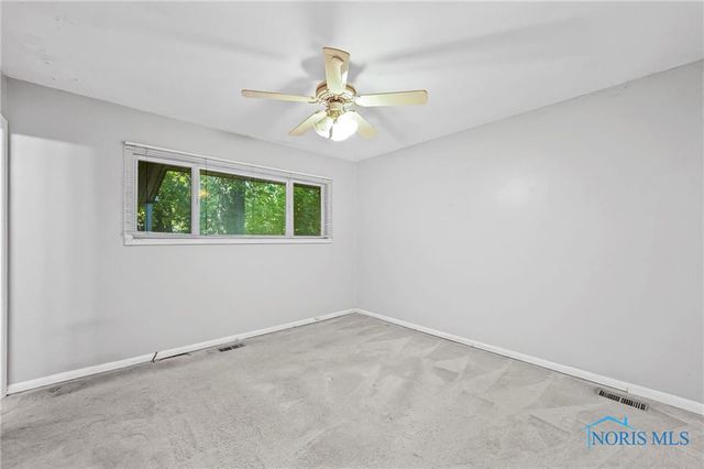 3701 Lincolnshire Woods Road, Toledo, OH 43606