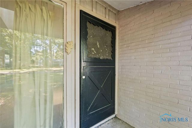 3701 Lincolnshire Woods Road, Toledo, OH 43606