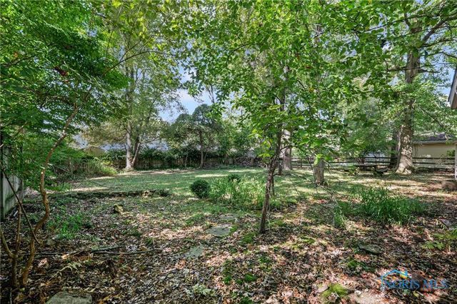 3701 Lincolnshire Woods Road, Toledo, OH 43606