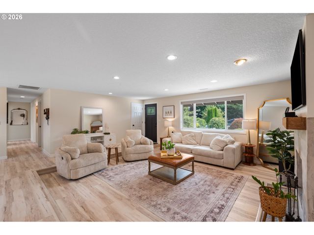 9800 Ne 43RD Ave, Vancouver, WA 98665