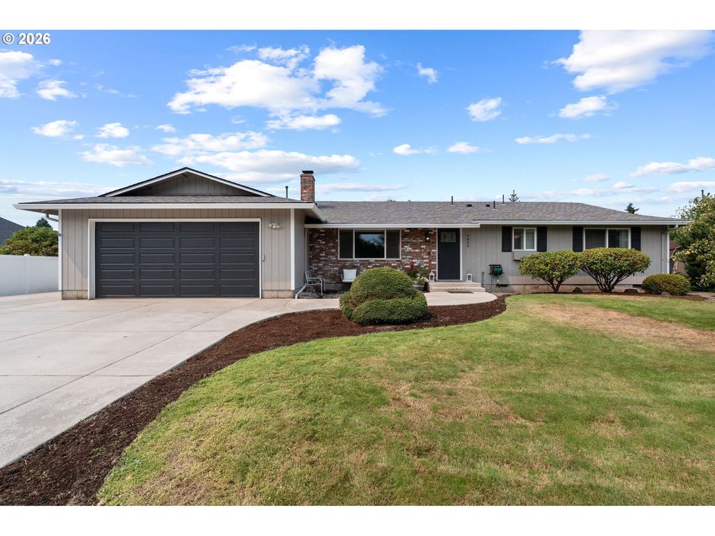 9800 Ne 43RD Ave, Vancouver, WA 98665