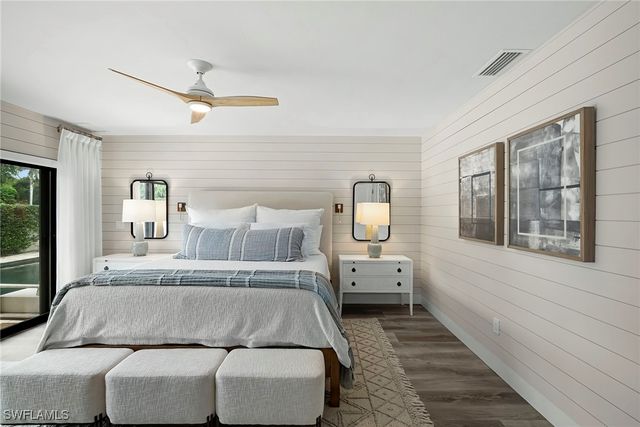 504 Tierra Mar LN E 2, Naples, FL 34108