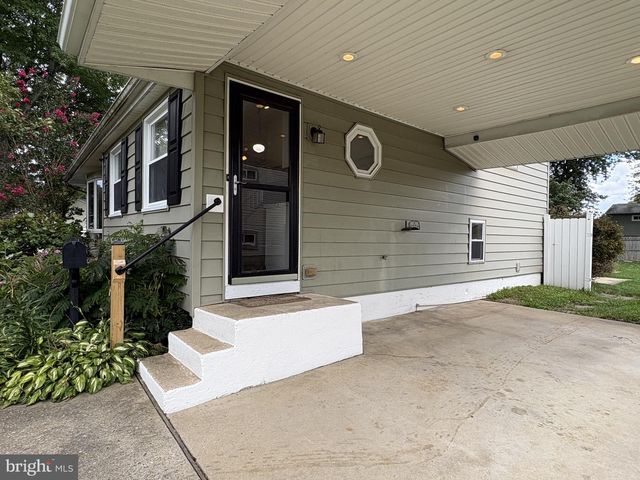 3 RADNOR RD, Newark, DE 19713